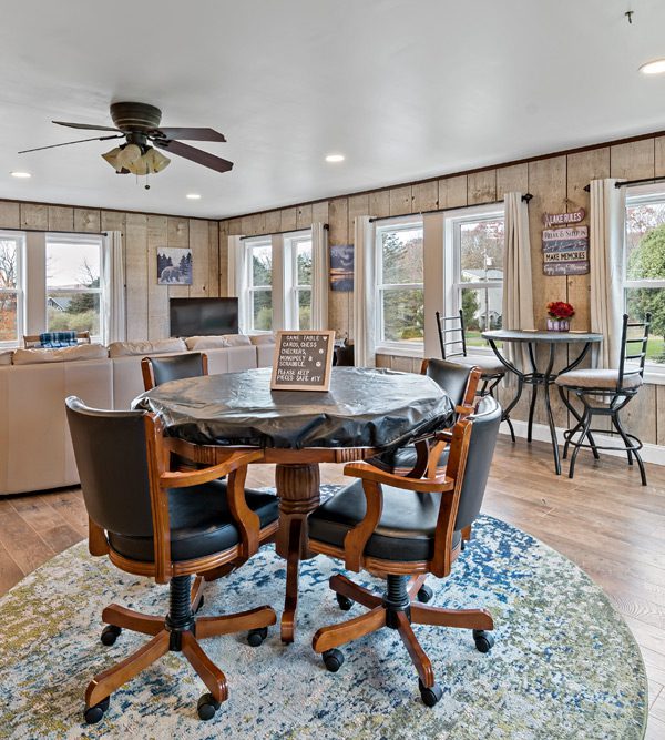 Big Blue Cabin Cozy Retreat