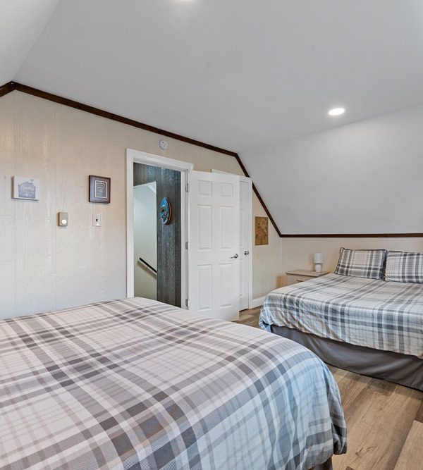 Big Blue Cabin Cozy Retreat